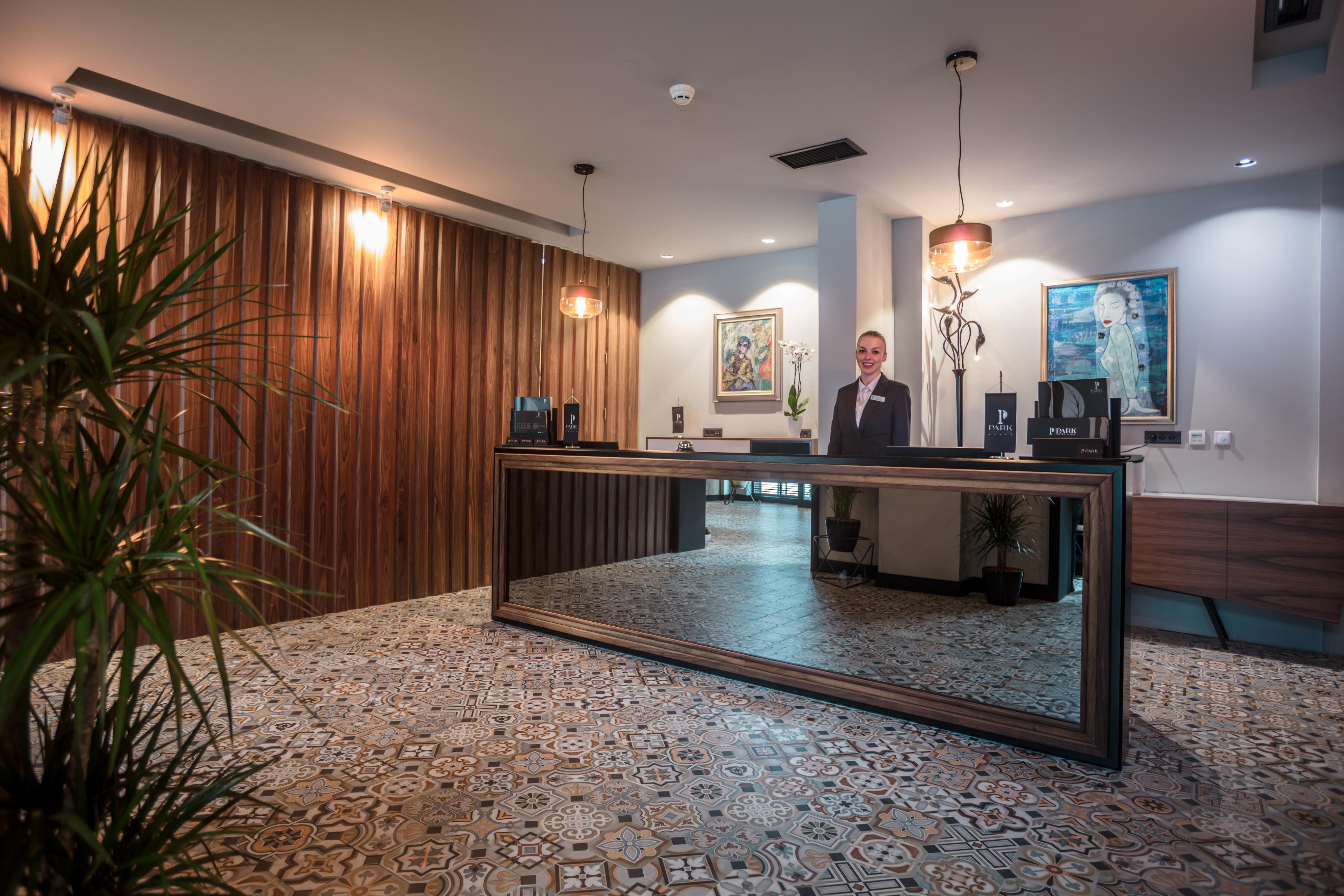Park Hotel & Spa Skopje Ngoại thất bức ảnh